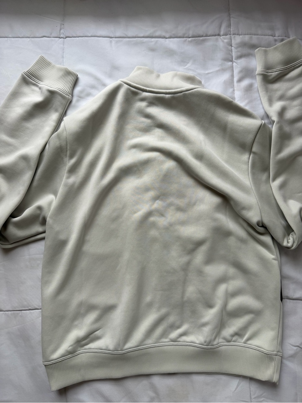 Gymshark Lightweight Tricot Zip Through Jacket (Tinted White/Cherry Purple) - Picture 9 of 10